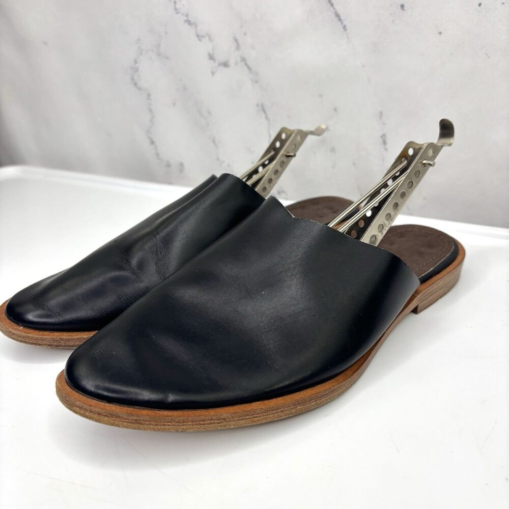Osborn Revolve Handcrafted Black leather Mule Flats Slip On Shoes 7.5 38.5 Chic
